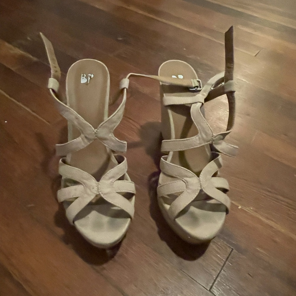 BP cream suede 3 inch wedges